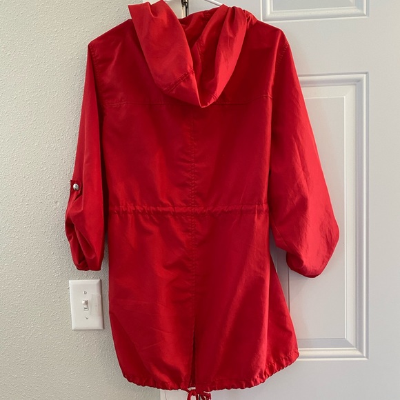 Red Rain Jacket, Lightweight Size M - Picture 2 of 2